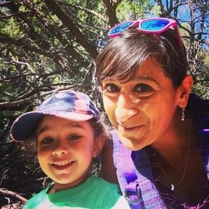 Meet your Posher, Ayesha